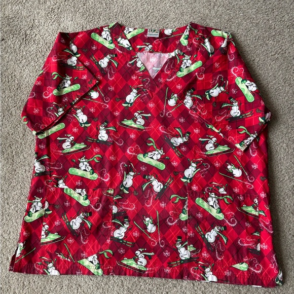 UA Scrubs Red Snowman Pattern Top - Picture 1 of 2